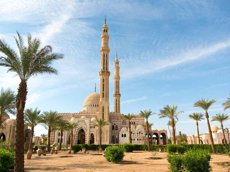 Baştanbaşa Mısır Masalı (Hurghada – Kahire – Sharm) 30 Nisan Hareketli 8 Gece – 9 Gün (7 Gece Otel Konaklaması) -1196