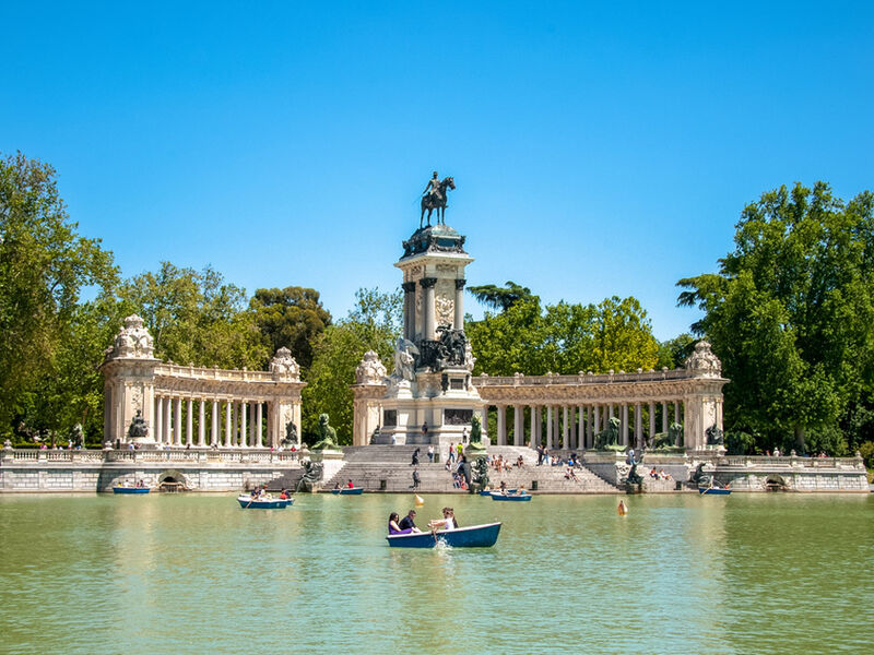 Görkemli İspanyol İkilisi Madrid & Barselona  4 Gece - THY ile 28 Aralık (Yılbaşı Özel) AT1286