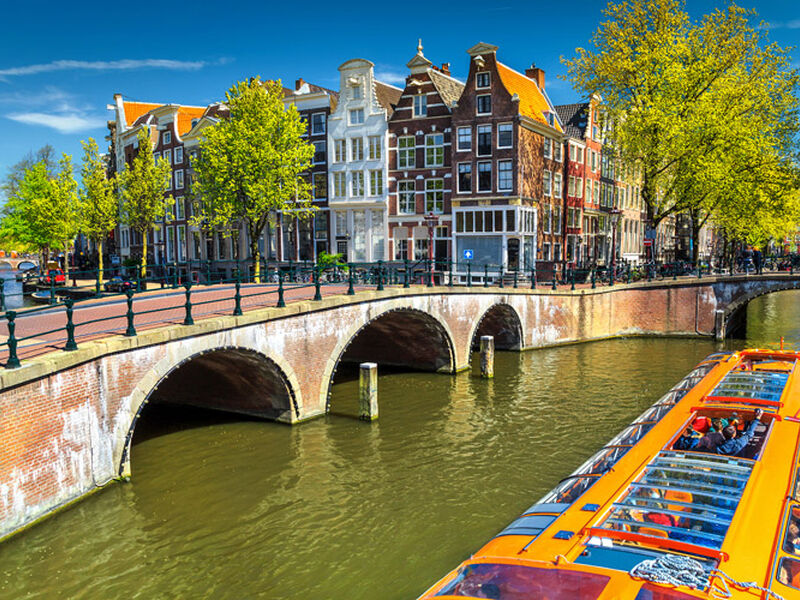 İzmir`den Direkt Hareket Görkemli Amsterdam - Renklerin Şehri 4 Gece - SunExpress ile 20 Mart (Ramazan Bayramı Özel) AT1237