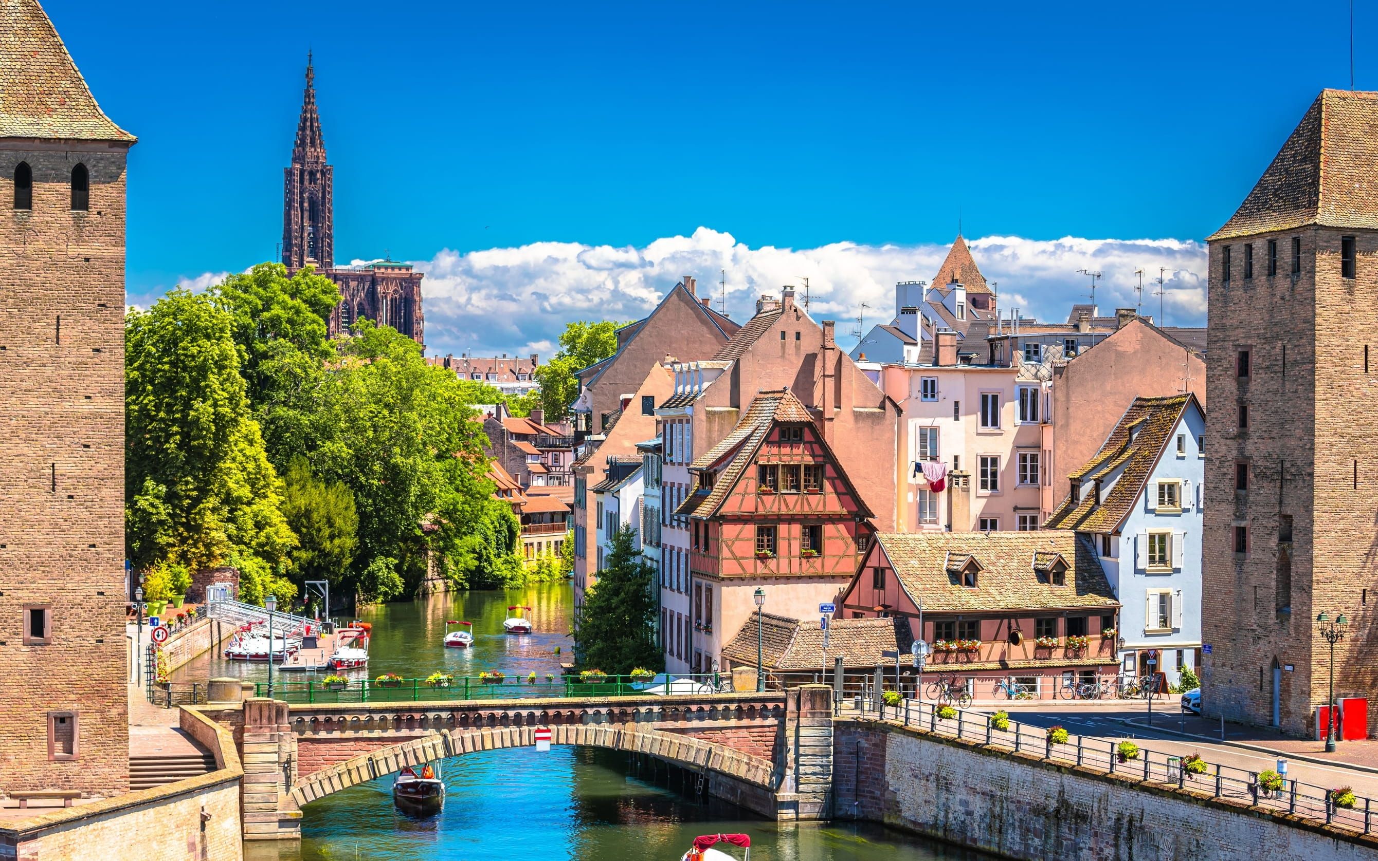 Alsace – Colmar Noel Pazarları ve İsviçre Masalı (Tüm Ekstra Turlar ve Çevre Gezileri Dahil) 02 Aralık Hareketli
