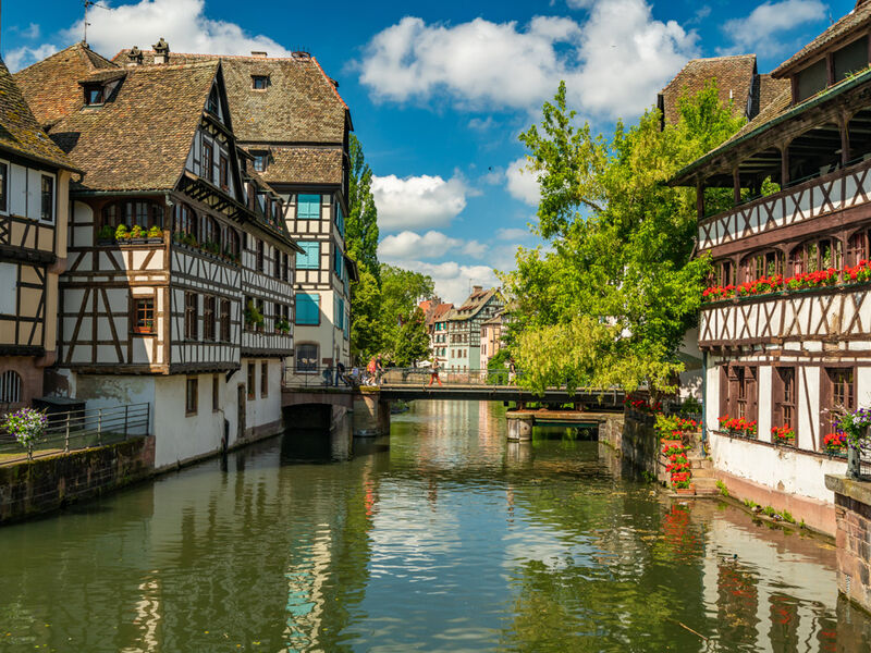 Görkemli Rüya Üçgeni Almanya - Fransa - İsviçre 3 Gece - THY ile 26 Mayıs Hareket (Kurban Bayramı Özel) AT1187