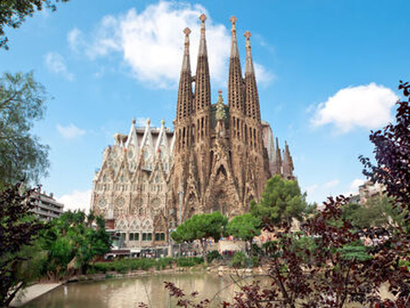 İzmir Hareketli Comfort İspanya & Endülüs Turu Sun Express Hava Yolları ile 7 Gece Ekstra Turlar Dahil MAD-BCN 2026 Dönemi - 1131