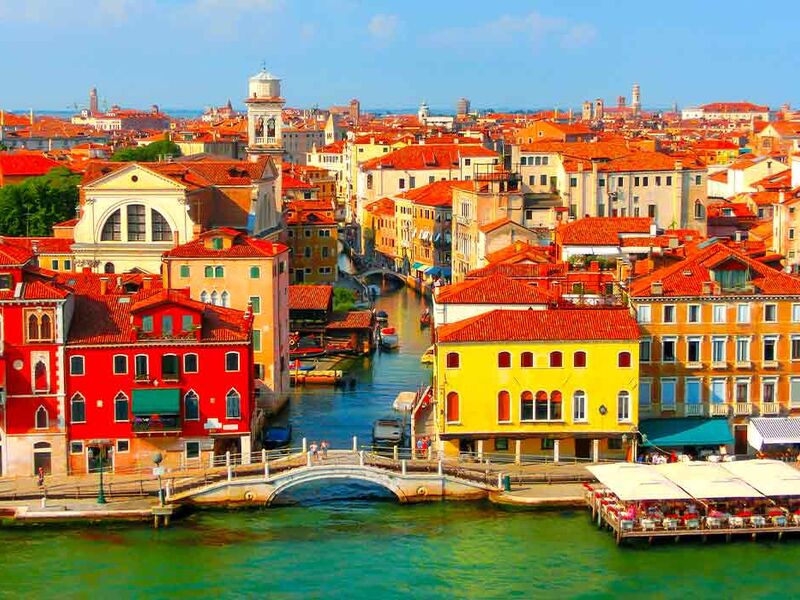 İtalya Serüveni Turu Corendon Hava Yolları ile 7 Gece İzmir Hareketli BGY-NAP - 2026 Dönemi - 1128