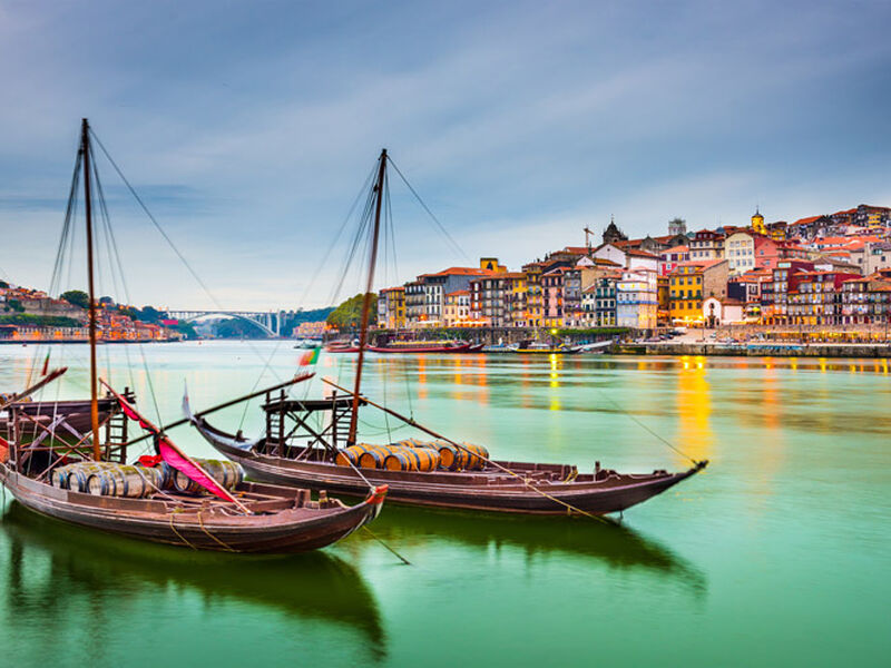 Görkemli Portekiz ve Endülüs Şehirleri 7 Gece - THY ile (OPO-AGP) 2026 İlkbahar Dönemi AT1355