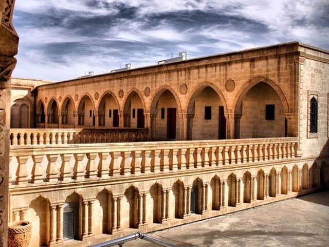 İkonik Mezopotamya Midyat Mardin Turu | 2 Gece Konaklamalı Uçaklı İstanbul Çıkışlı Ramazan Bayramı Özel - GT-004