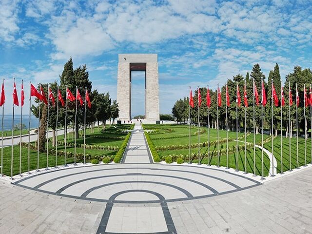 İkonik Marmara'nın Tarihi Başkentleri Turu (Kazdağları Jeep Safari ve Ayvalık Tekne Turu) |4 Gece Konaklama Uçaklı Ankara Havalimanı Çıkışlı Kurban Bayramı Özel