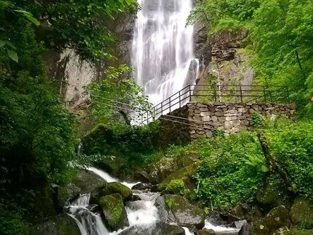 İkonik Karadeniz Batum Kutaisi Turu | 2 Gece Konaklamalı Uçaklı İstanbul Çıkışlı Ramazan Bayramı Özel - GT-017