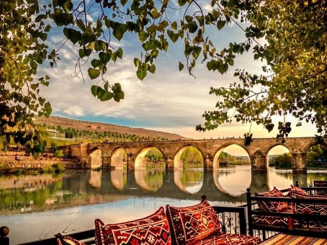 İkonik Gap Turu|3 Gece Konaklamalı Uçaklı İstanbul Çıkışlı Gaziantep Başlar Diyarbakır Biter Ramazan Bayramı Özel - GT-211