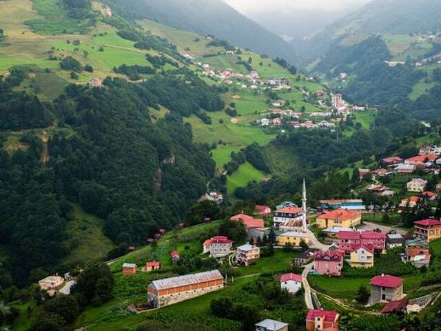 İkonik Karadeniz Yaylaları ve Batum Turu | 4 Gece Konaklamalı Uçaklı İstanbul Çıkışlı Samsun Başlar Kurban Bayramı Özel - GT-020