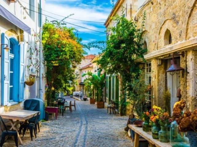 İkonik Salda Gölü Pamukkale Çeşme Alaçatı Turu | 1 Gece Otel Konaklamalı İstanbul Çıkışlı