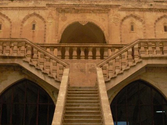 İkonik Mardin Turu | 2 Gece Konaklamalı Uçaklı İstanbul Çıkışlı 19 Mayıs Özel - GP-002