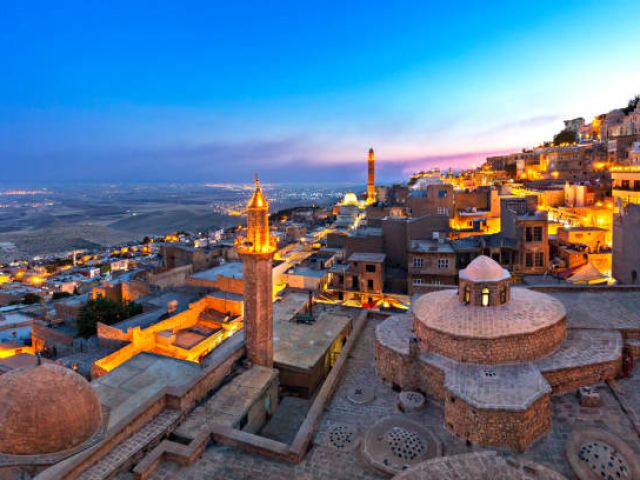 İkonik Butik Diyarbakır Mardin Turu| 2 Gece Konaklamalı | Uçaklı| İstanbul Çıkışlı | Kasım Ara Tatil Özel