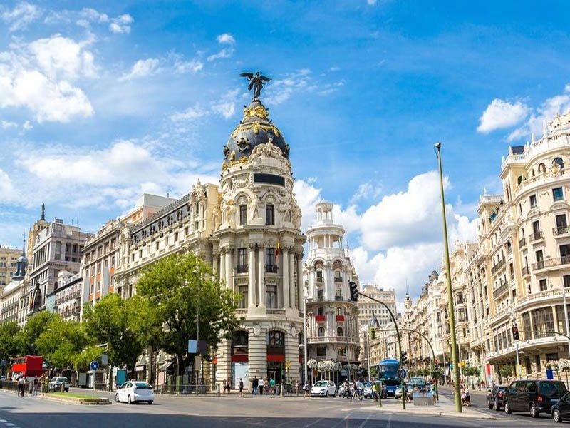 PGS ile Ekspres Ispanya Turu BCN-MAD