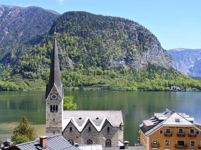 Orta Avrupa'nın Altın Üçgeni Cesky Krumlov & Bratislava Turları Dahil Sömestre Özel THY ile 7 Gece 8 Gün (BUD-PRG) 24 Ocak Hareketli
