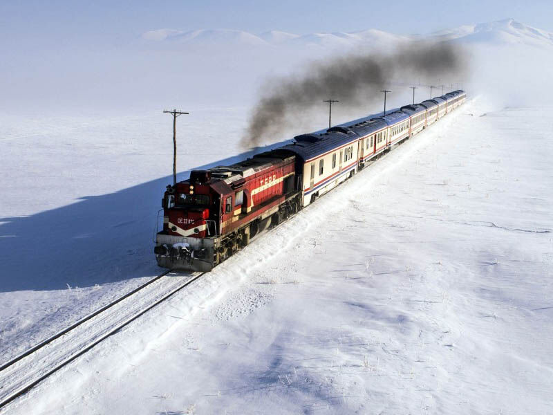 Yılbaşı Özel Uçaklı Doğu Ekspresi Türkiye'nin Doğusu Erzurum Kars Van Turu ( Uçakla Gidiş Dönüş )